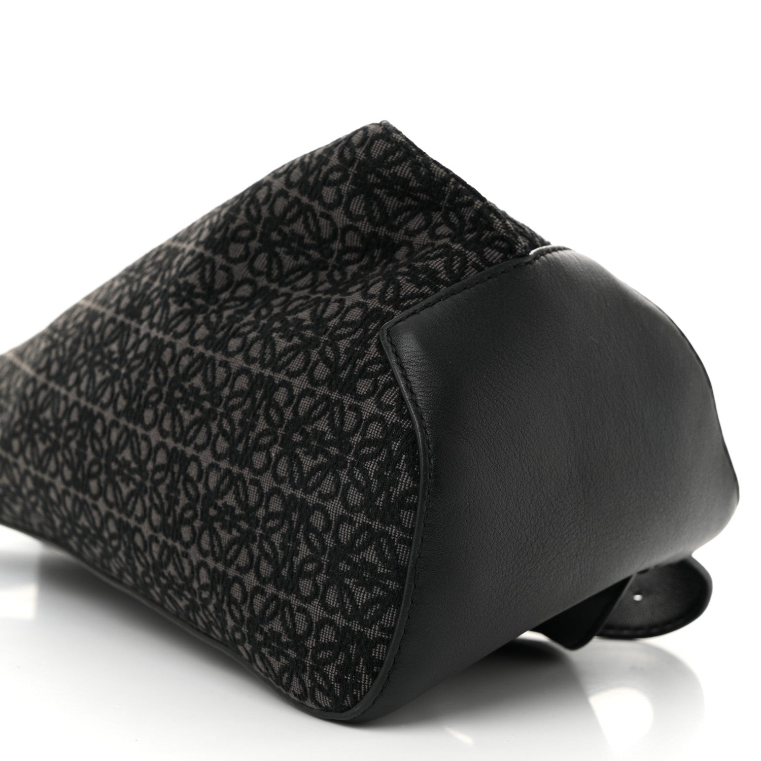 Loewe Jacquard Anagram Calfskin Anton Sling Anthracite Black 11 of 12