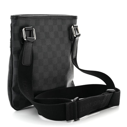 Louis Vuitton Damier Graphite Thomas 3 of 11