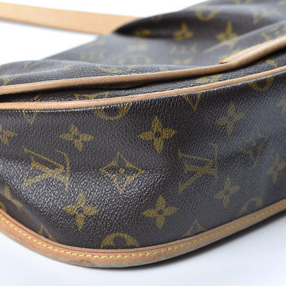 Louis Vuitton Monogram Menilmontant PM 5 of 9