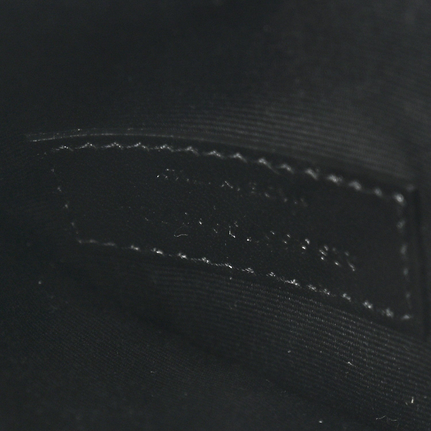 Saint Laurent Grain De Poudre Uptown Pouch Black 7 of 8