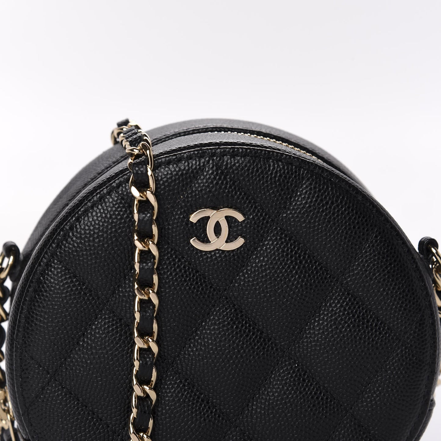 Caviar Quilted Round Clutch With Chain Black