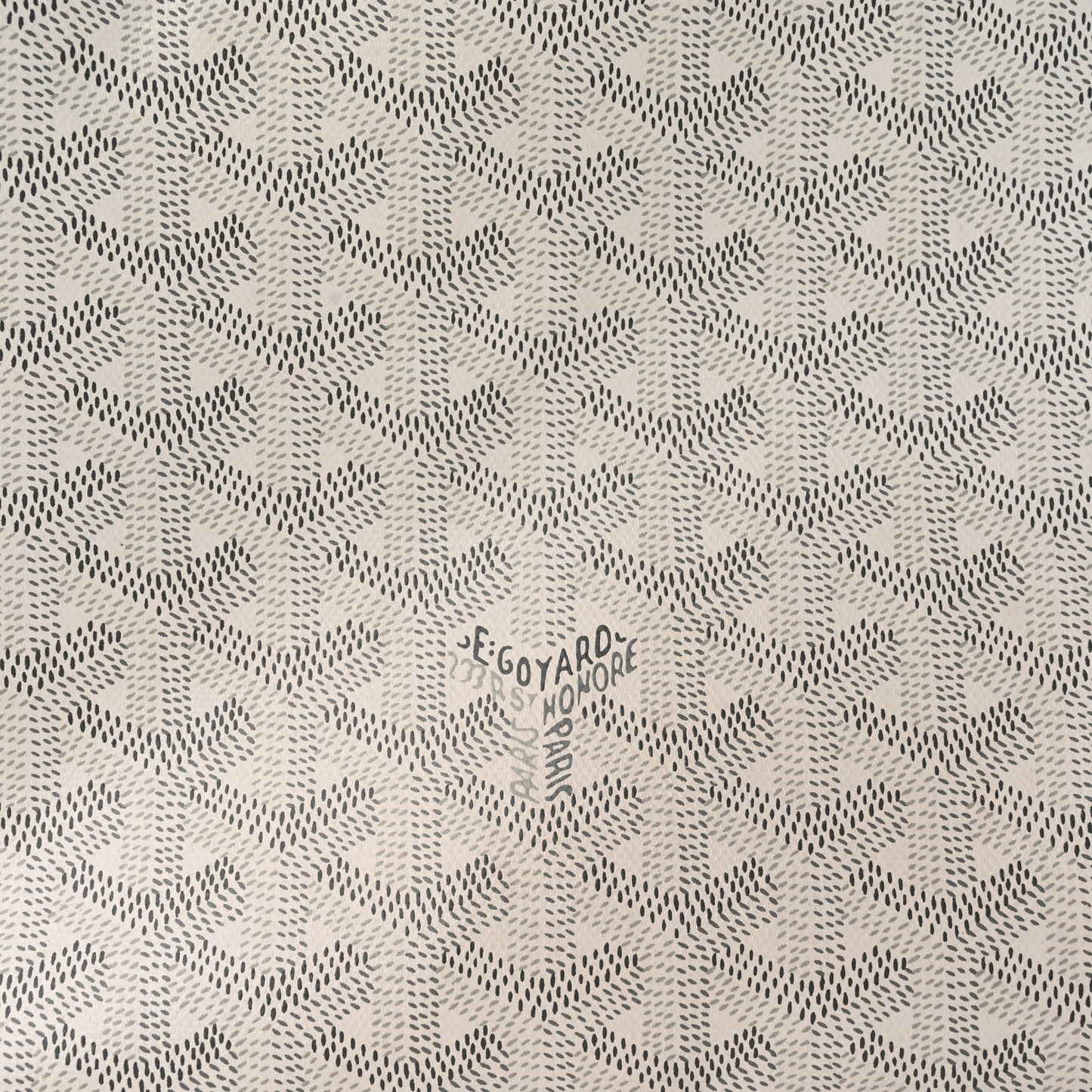 Goyardine Senat Pochette MM White