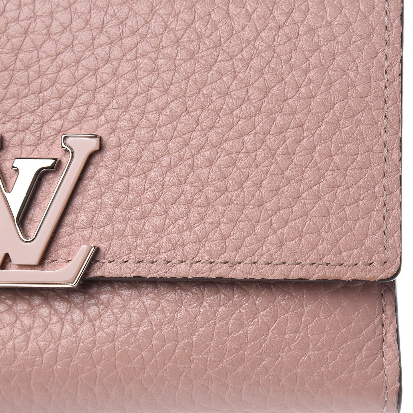 Taurillon Capucines Compact Wallet Magnolia