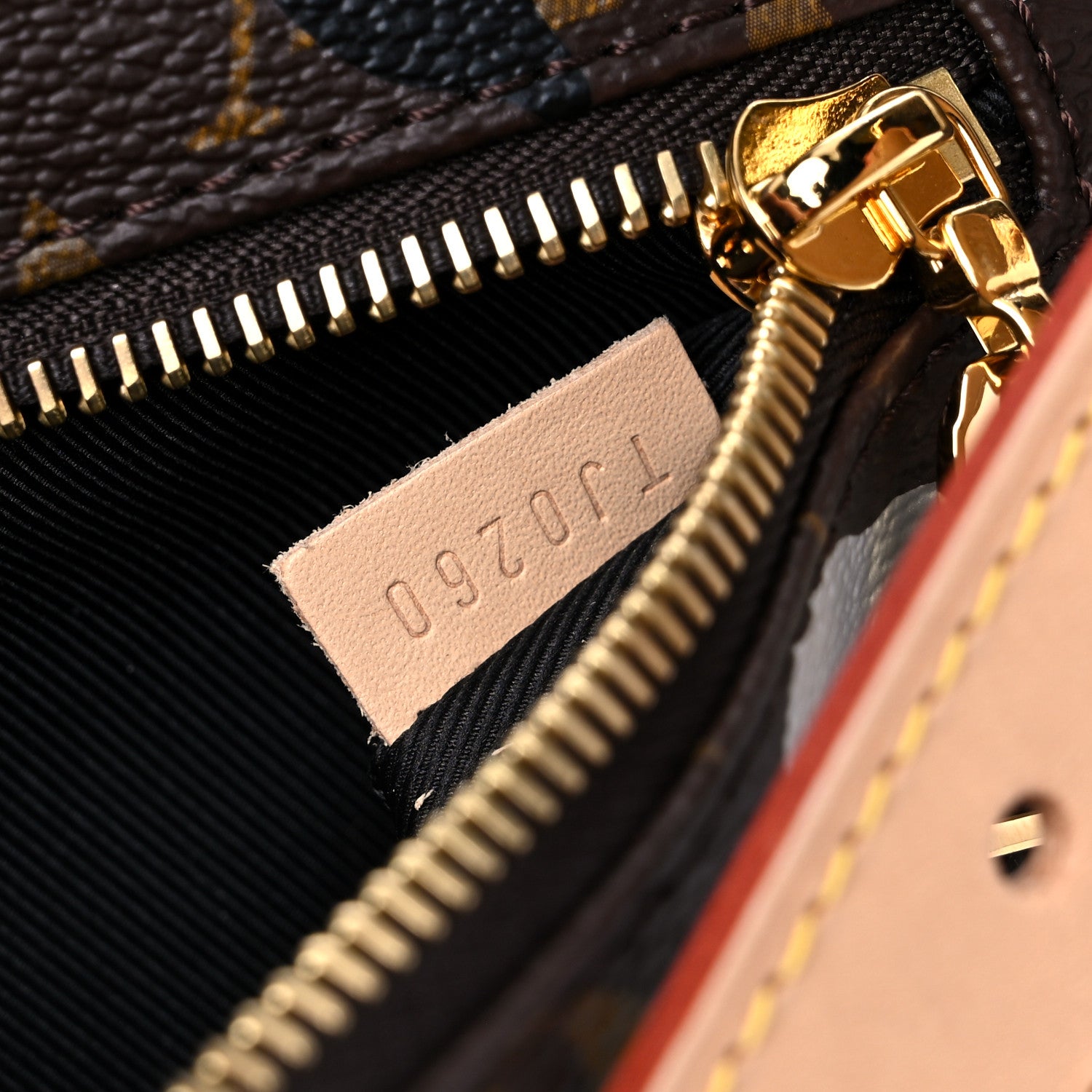 Louis Vuitton X LOL Monogram Bumbag Blue Silver 7 of 15