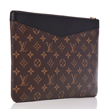 Louis Vuitton Monogram Daily Pouch Black 3 of 8