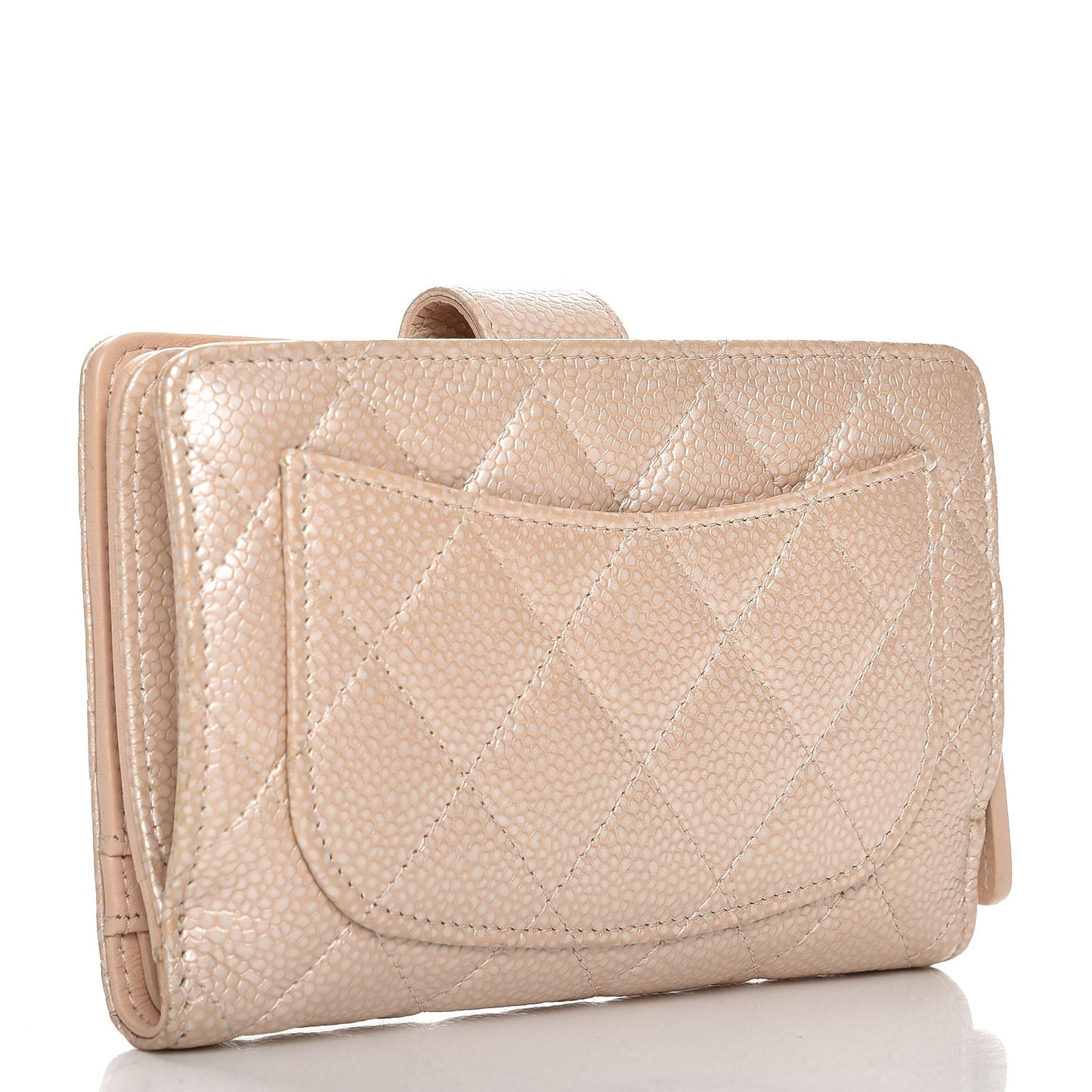 Iridescent Caviar Quilted Zipped Pocket Wallet Beige Clair