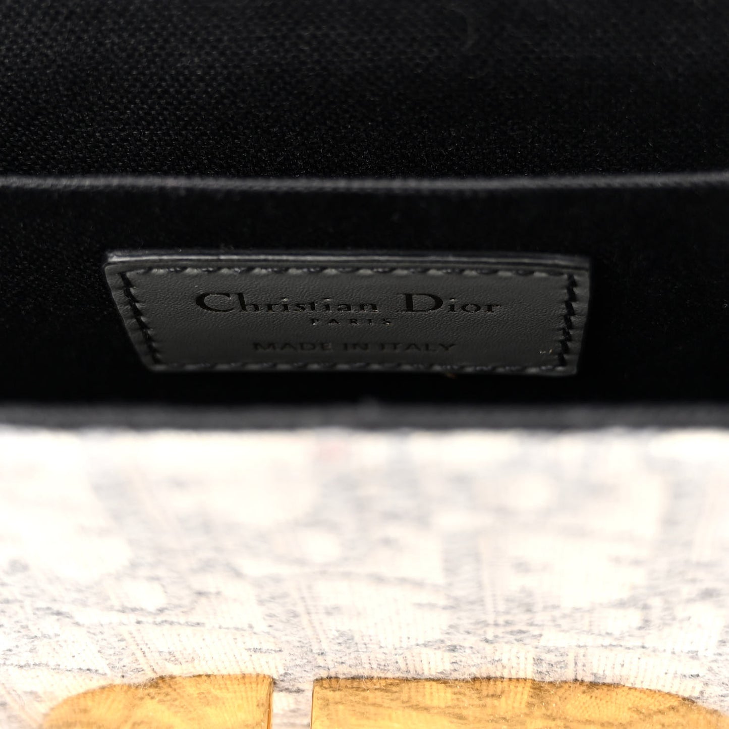 Oblique 30 Montaigne Box Bag Grey