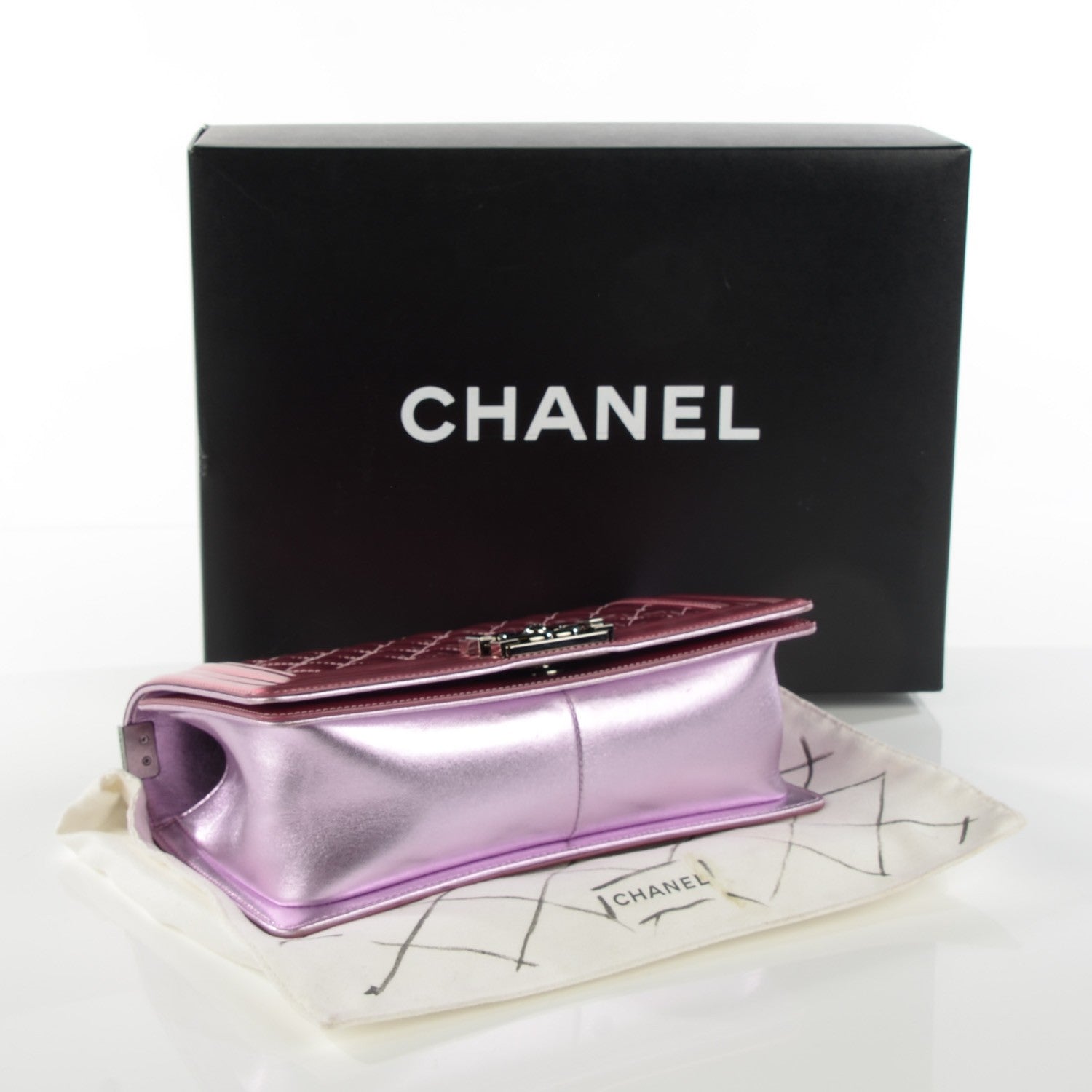 Chanel Metallic Patent Calfskin Quilted Medium Boy Flap Light Pink 4 of 8