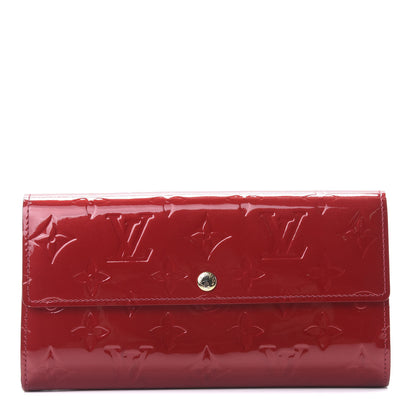 Louis Vuitton Vernis Sarah Wallet Pomme D'Amour 1 of 11