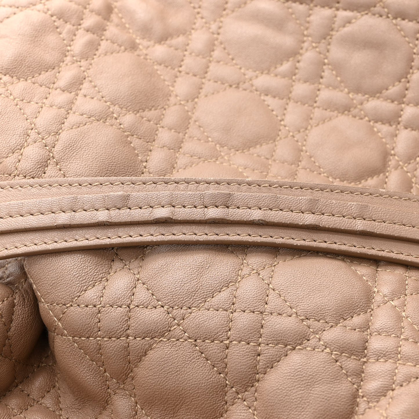 Lambskin Cannage Large Dior Soft Hobo Beige