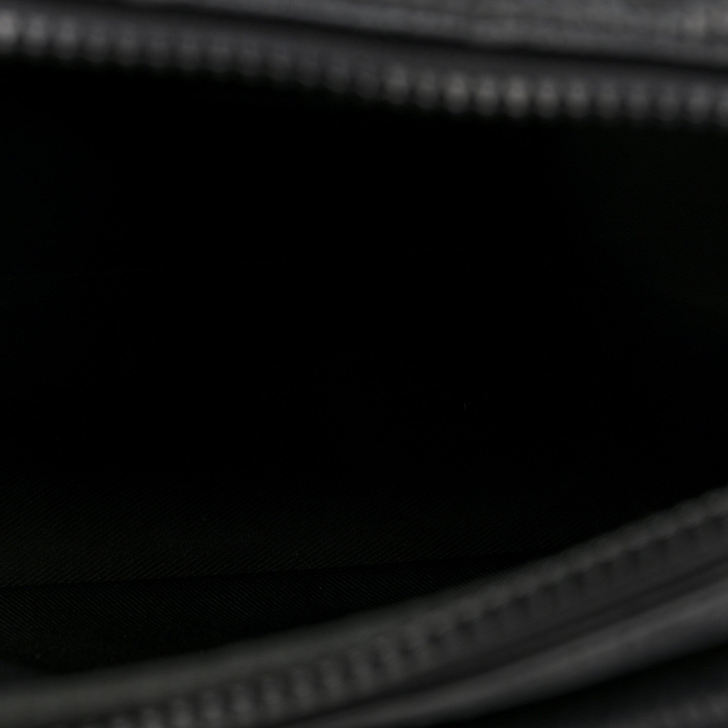 Louis Vuitton Taurillon Monogram S Lock Messenger Black 5 of 10