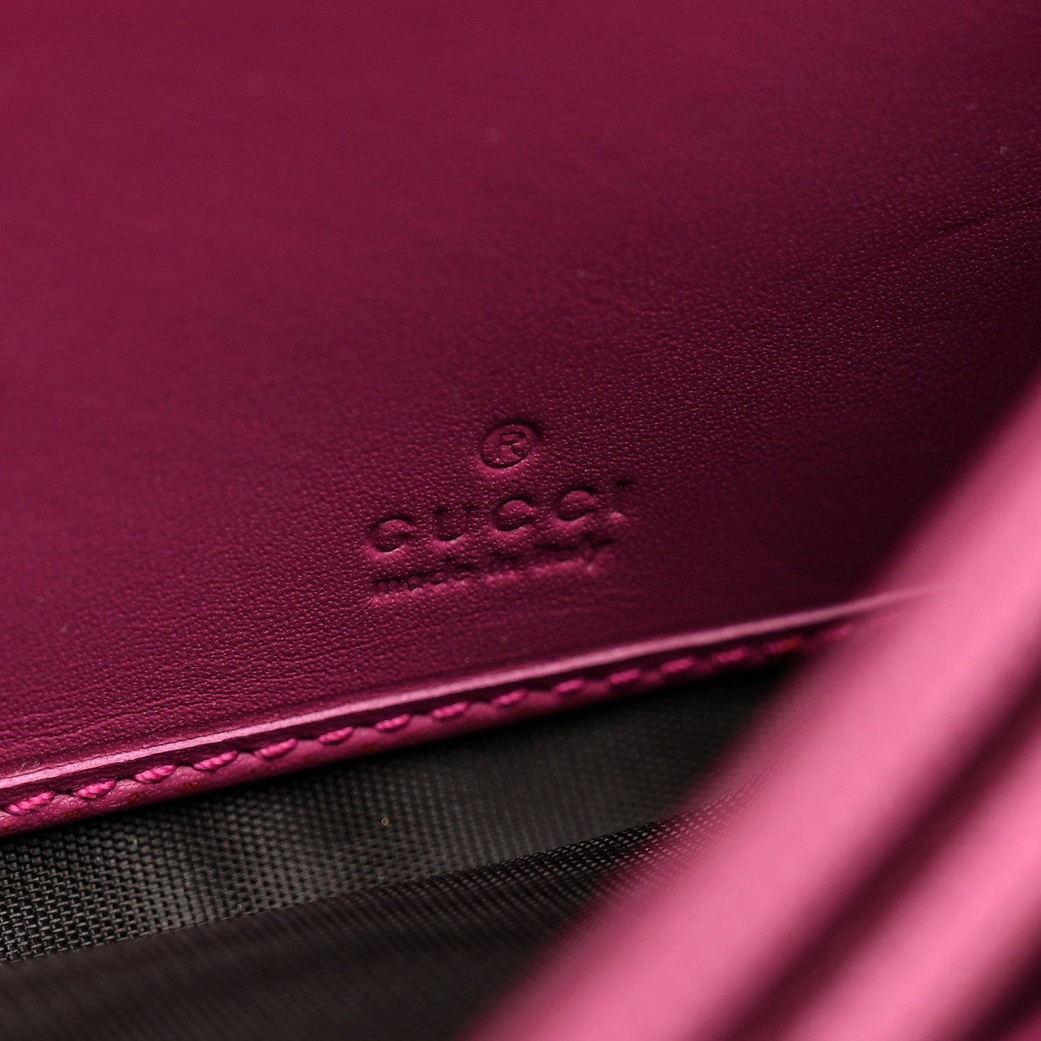 Gucci GG Supreme Monogram Moon Calfskin Padlock Continental Chain Wallet Beige Ebony Hibiscus Red New Rosette 7 of 7