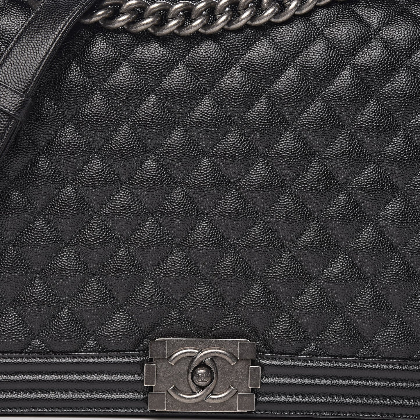 Caviar Quilted Large Boy Flap Black