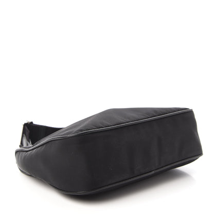Prada Nylon Re-Edition 2005 Shoulder Bag Black 4 of 9