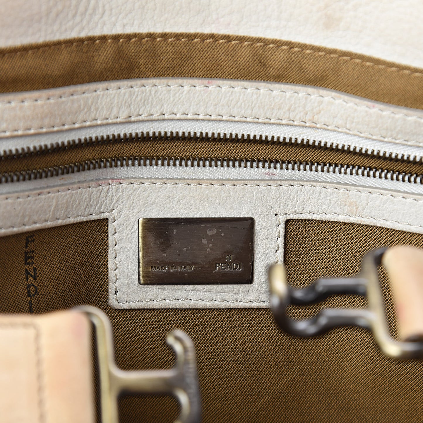 Zucca Grommet Bag De Jour Tobacco