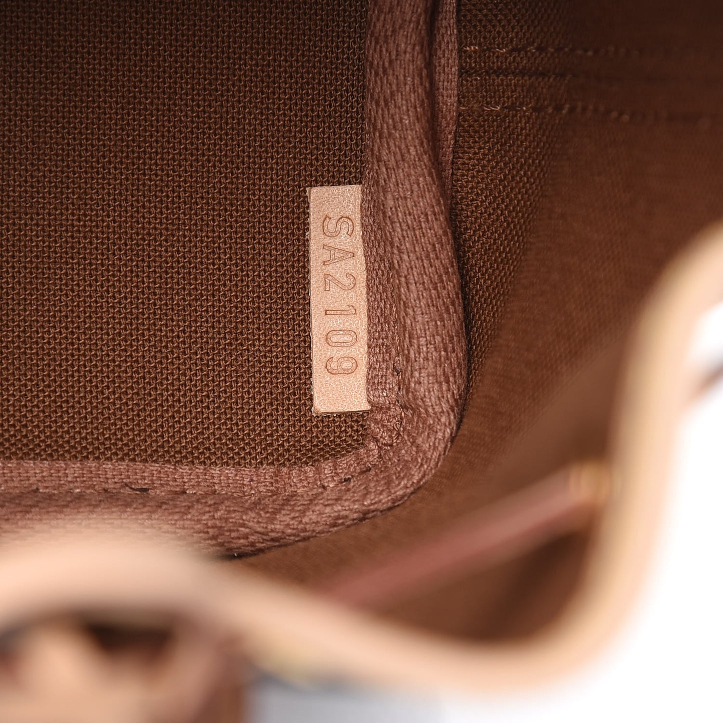 Monogram Nano Noe