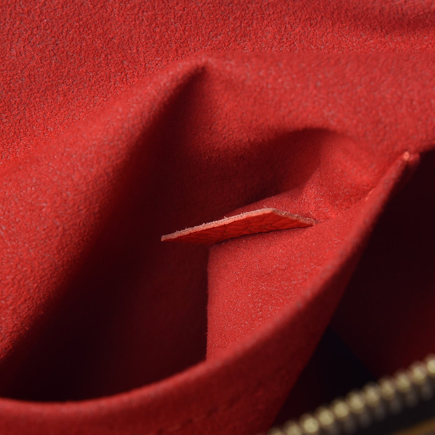Monogram Estrela NM Cherry