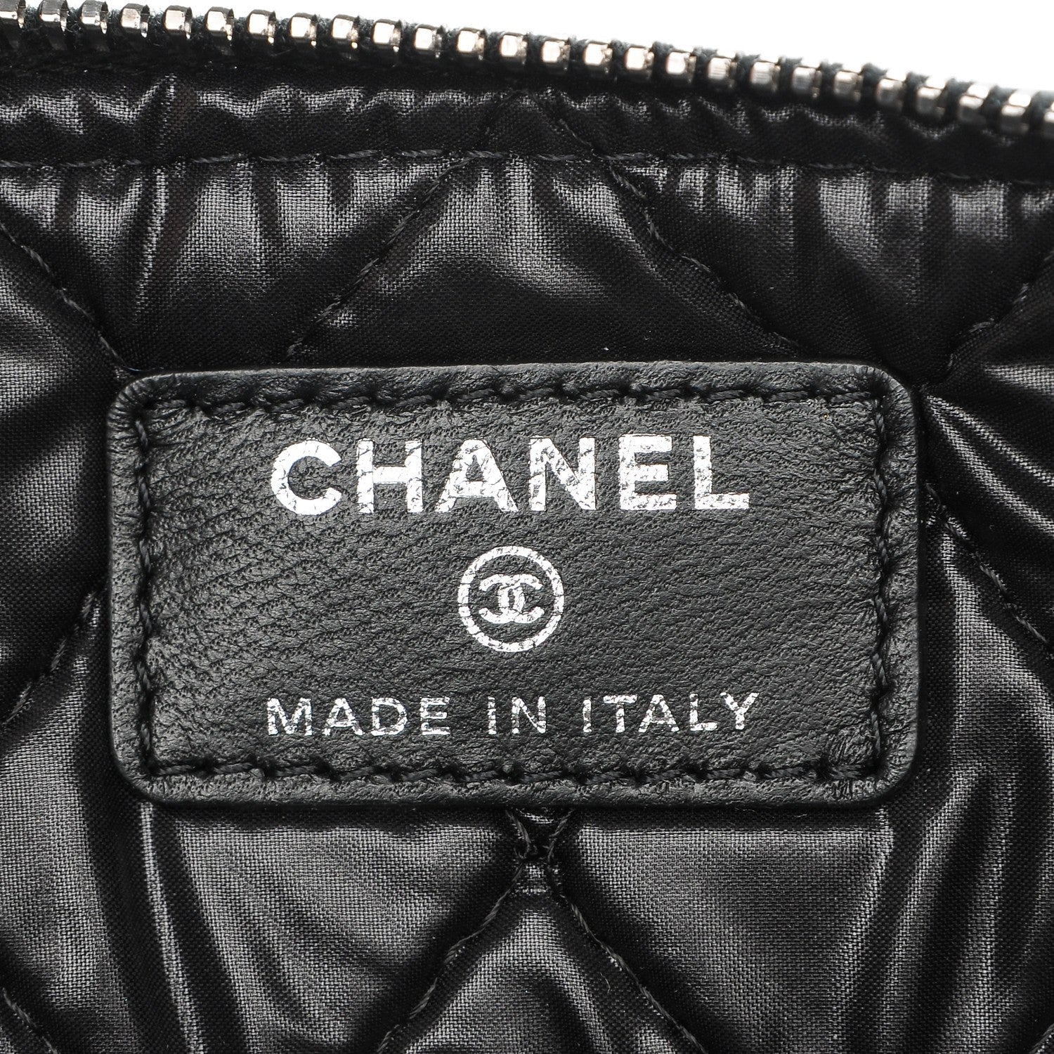 Chanel Lambskin Patent Quilted Medium Cosmetic Case Black 6 of 7
