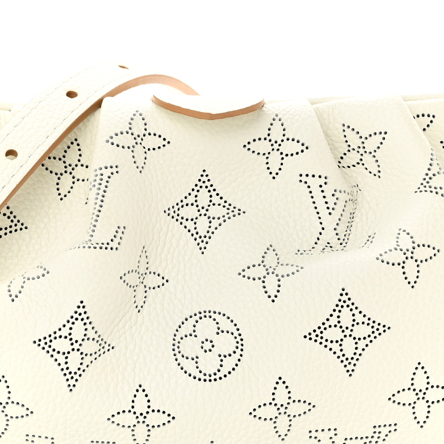 Louis Vuitton Mahina Scala Mini Pouch Snow White Arizona 7 of 9