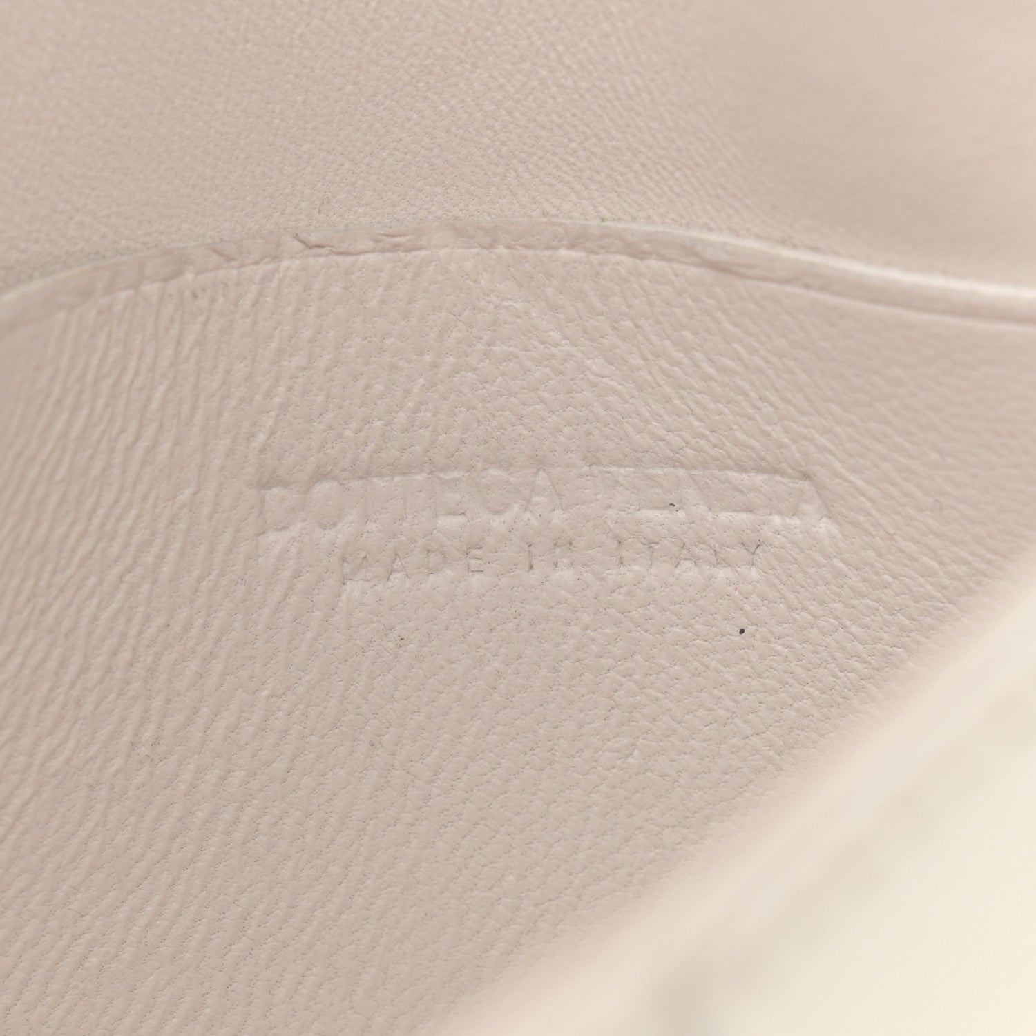 Bottega Veneta Lambskin Maxi Intrecciato Extra Mini Cassette Crossbody Bag White 6 of 13
