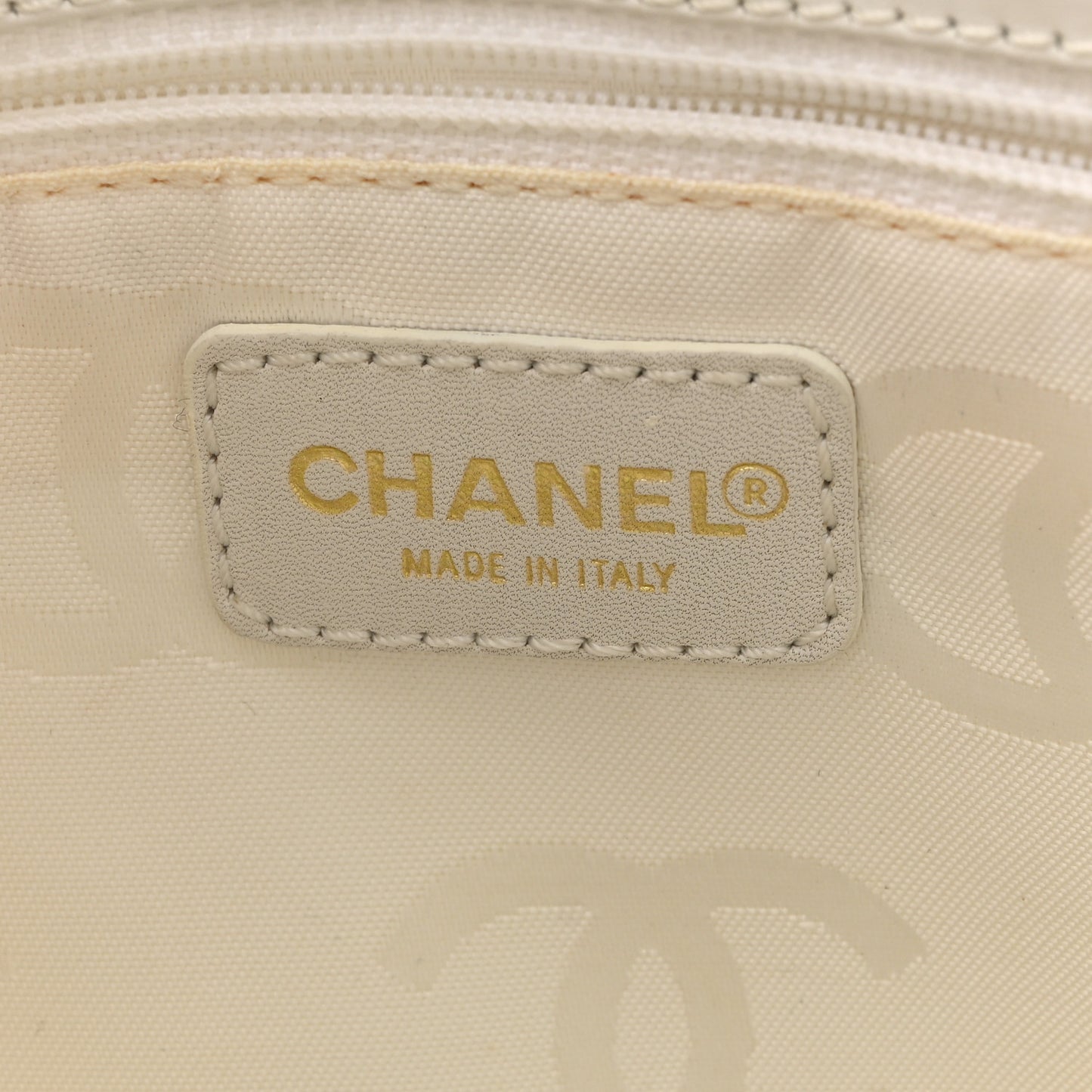 Calfskin Wild Stitch Tote White