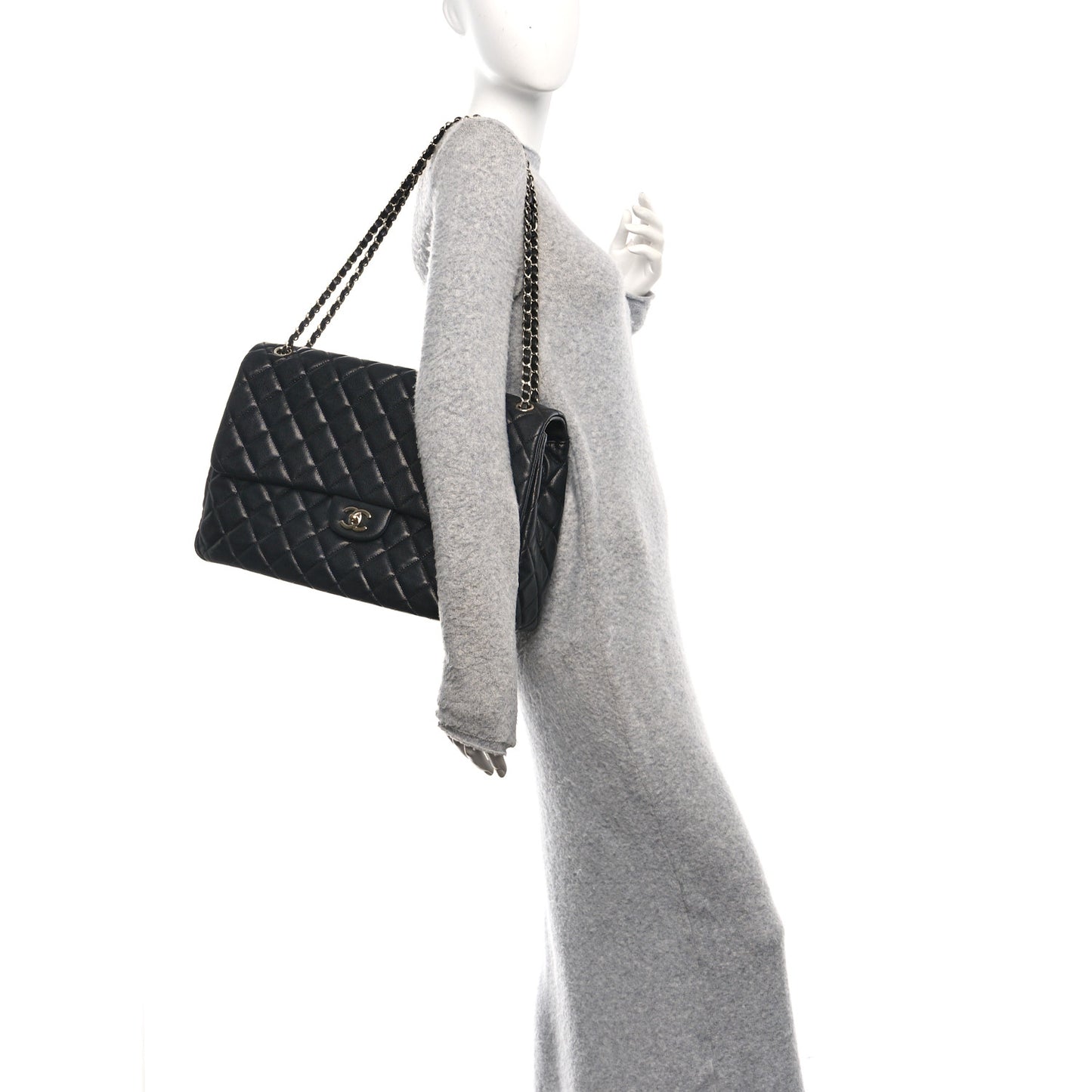 Caviar Quilted XXL Travel Flap Bag Black