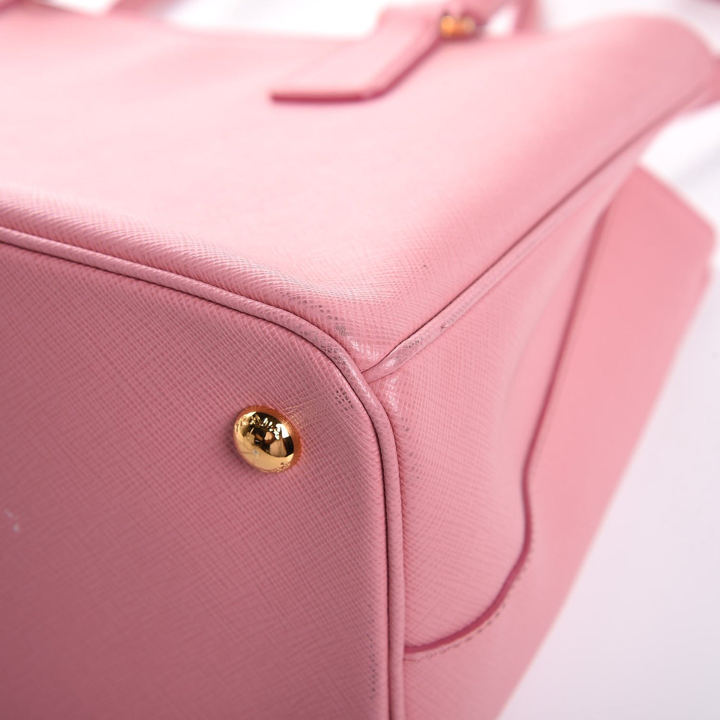 Saffiano Lux Medium Tote Petalo