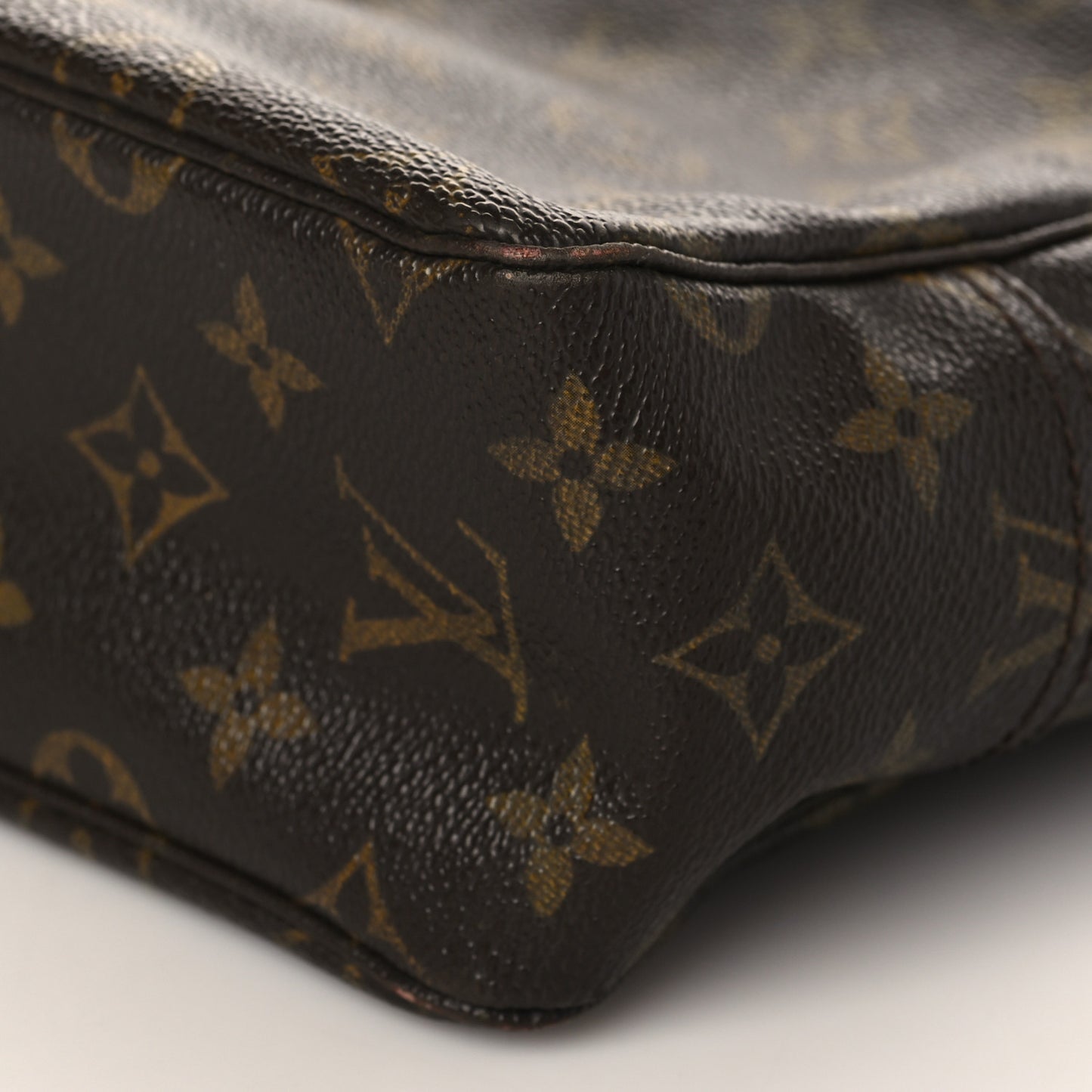 Monogram Trousse Toilette 28