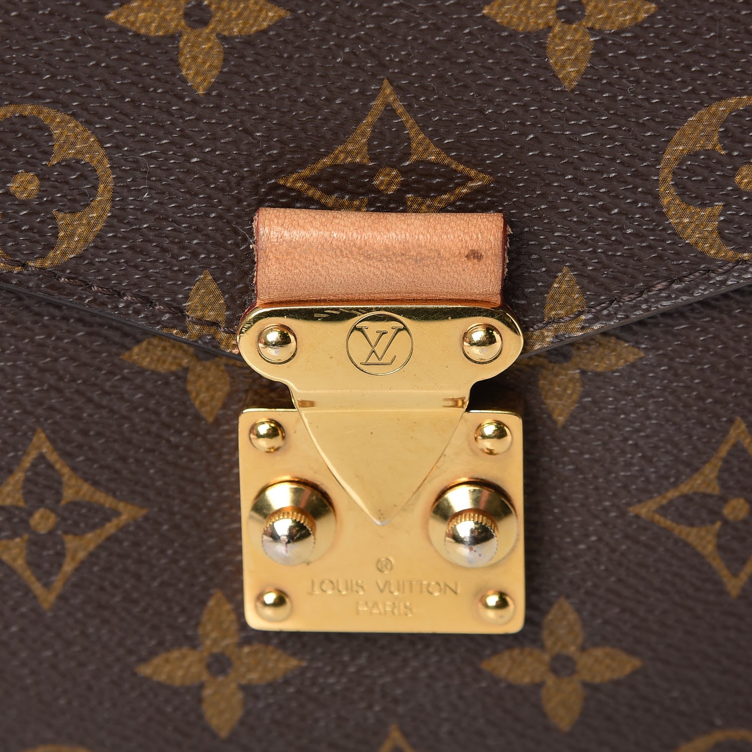 Louis Vuitton Monogram Pochette Metis 9 of 10