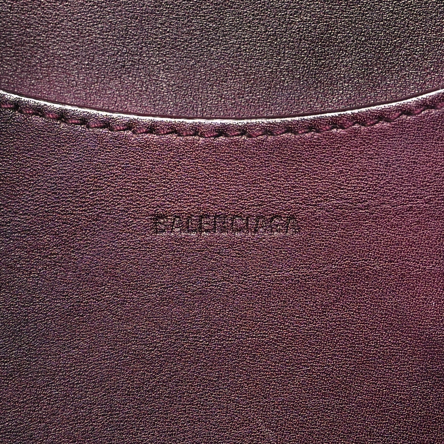 Used Calfskin Rust Hardware Neo Classic City Burgundy
