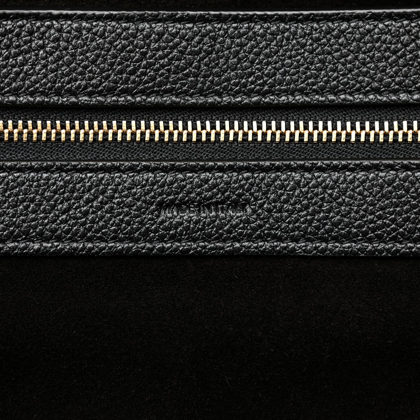 Soft Grained Calfskin Medium Belt Cabas Phantom Black
