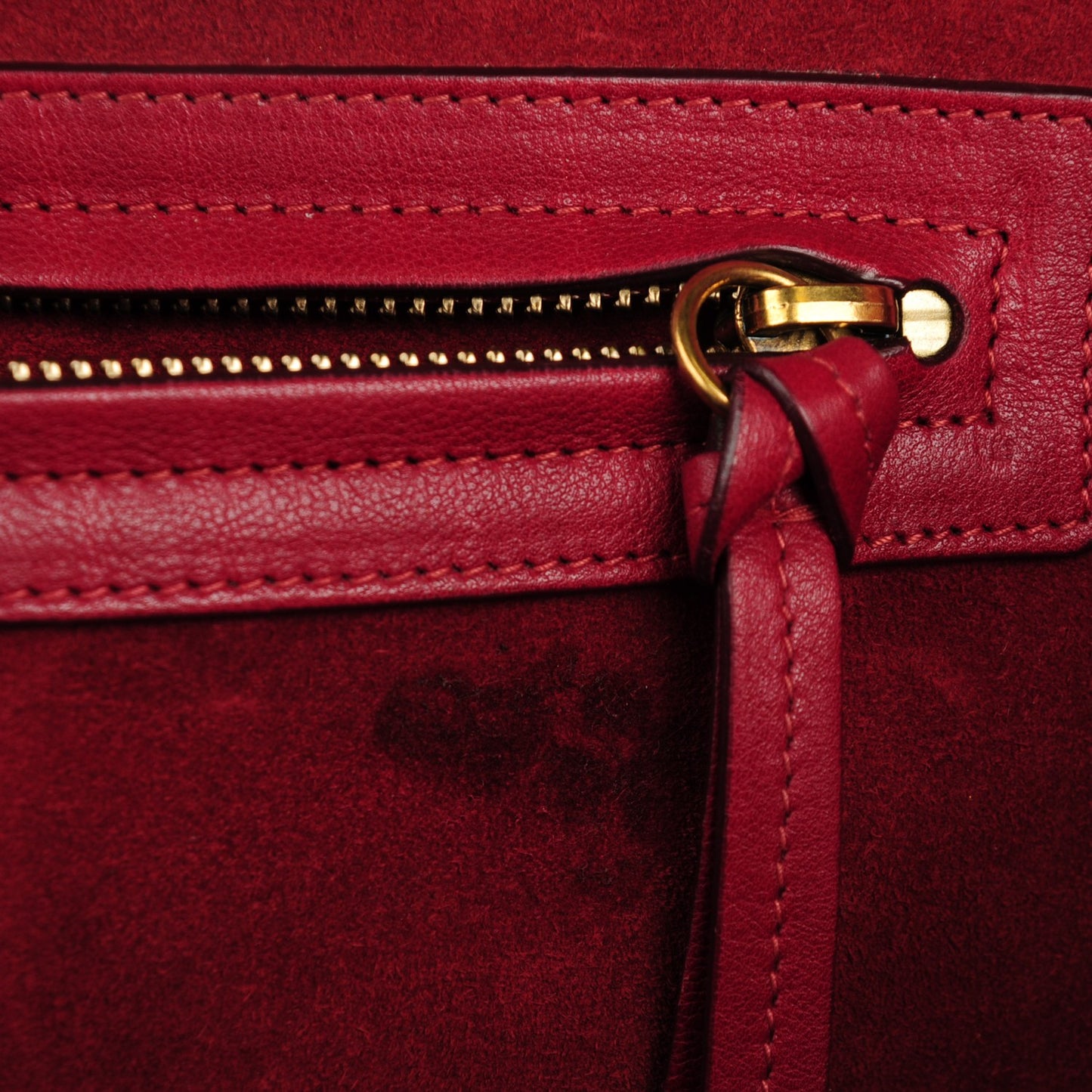 Supple Calfskin Medium Phantom Luggage Red