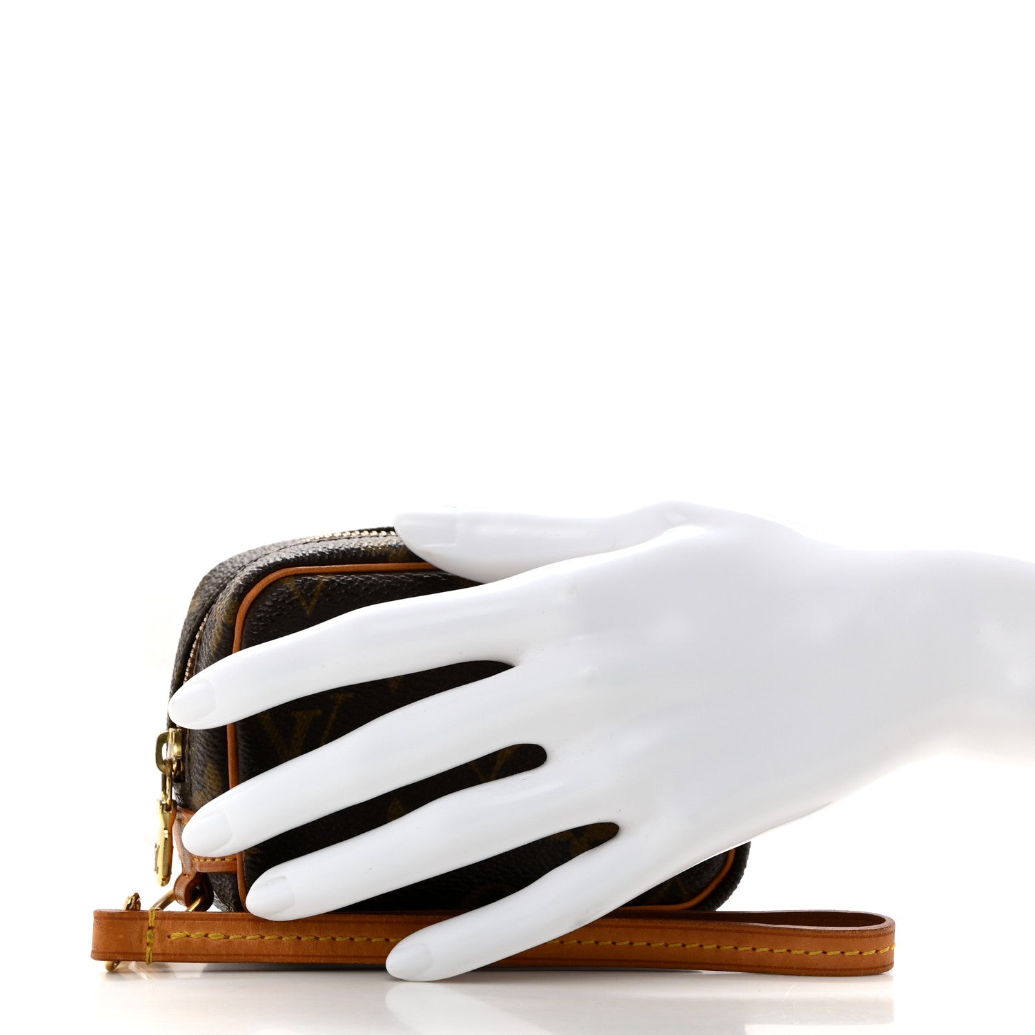 Louis Vuitton Monogram Wapity 2 of 7
