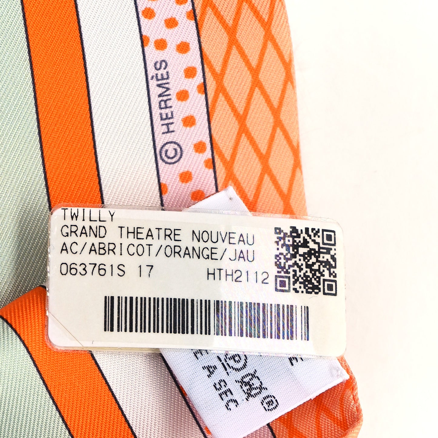 Silk Twilly Grand Theatre Nouveau Abricot Orange Jaune