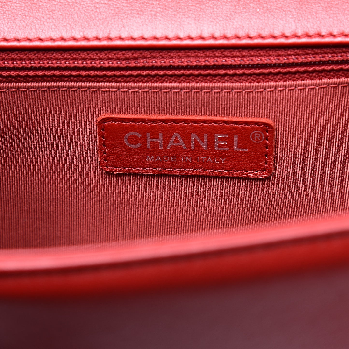 Lambskin Quilted New Medium Boy Flap Red
