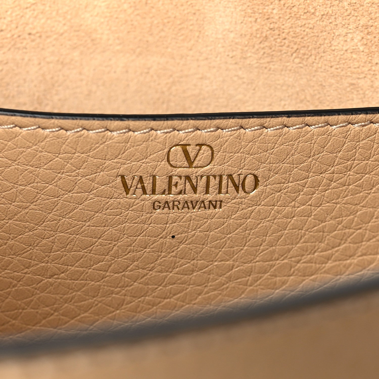 Valentino Garavani Soft Grainy Calfskin Alltime Shoulder Bag Cappuccino 6 of 8