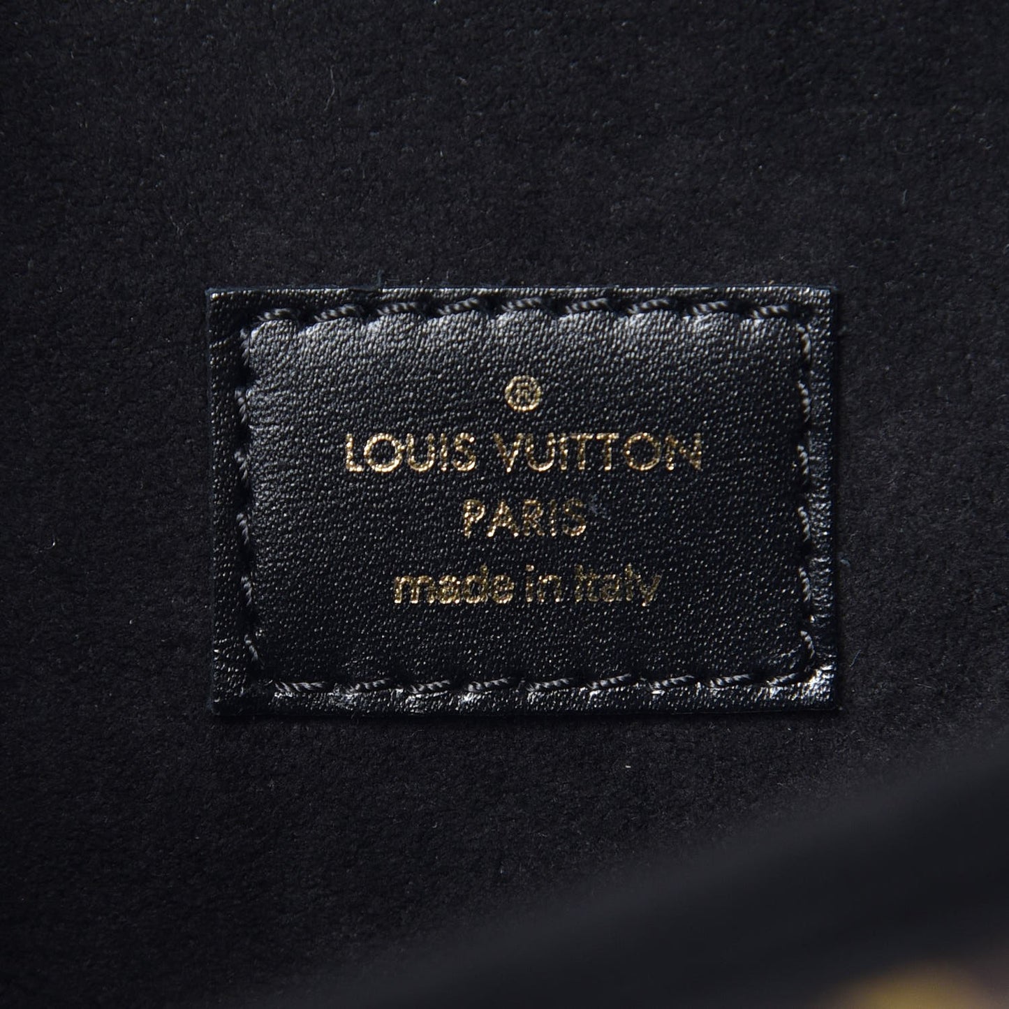 Reverse Monogram Pochette Metis