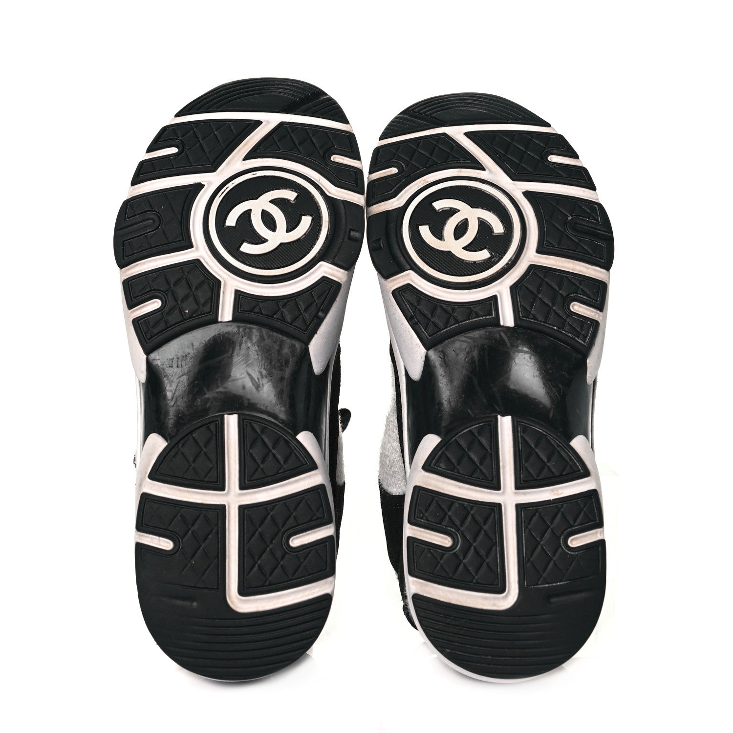 Chanel Fabric Suede Calfskin CC Sneakers 40 White Black 6 of 9
