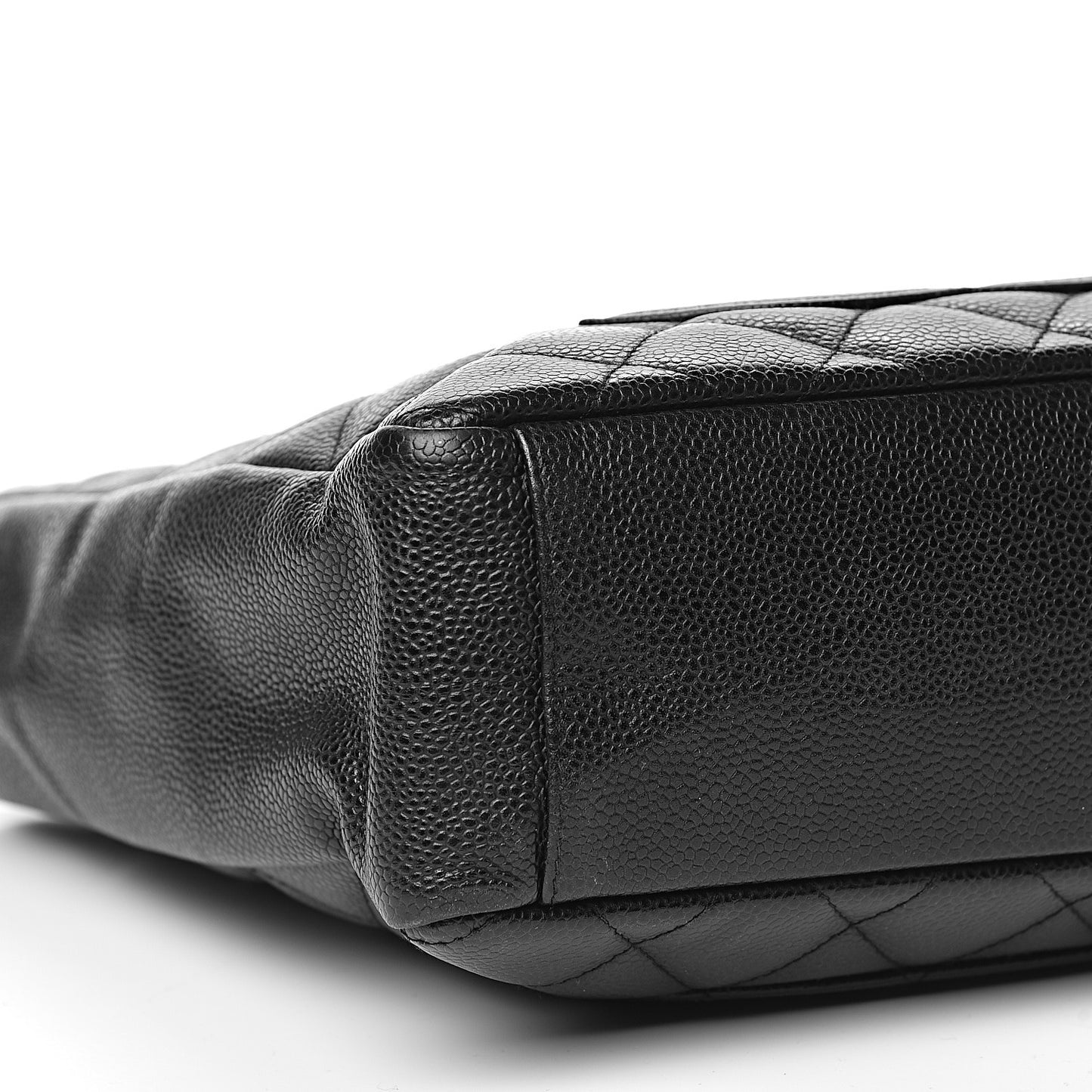 Caviar Quilted Petit Shopping Tote PST Black