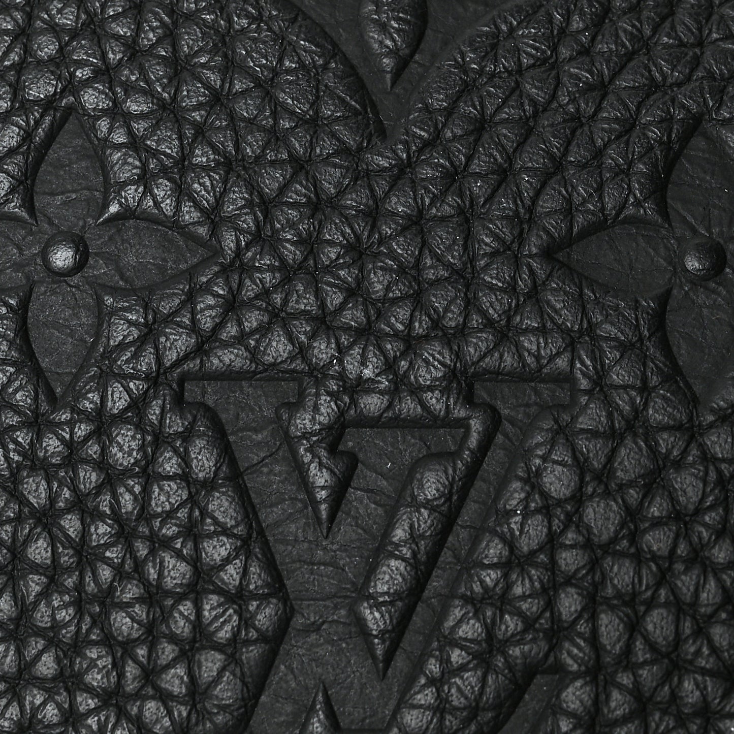 Taurillon Monogram Solar Ray A4 Pouch Black