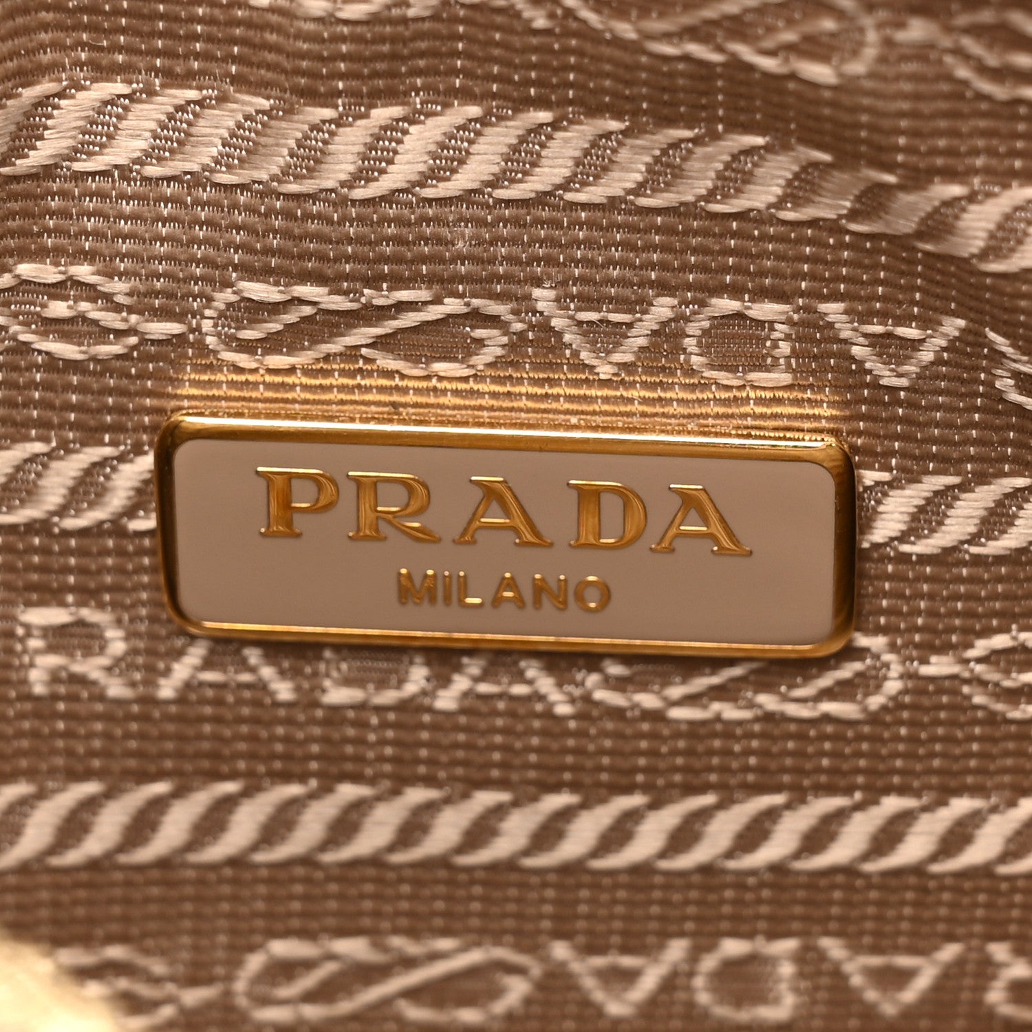 Prada Saffiano Lux Re-Edition 2005 Shoulder Bag Cammeo 6 of 13
