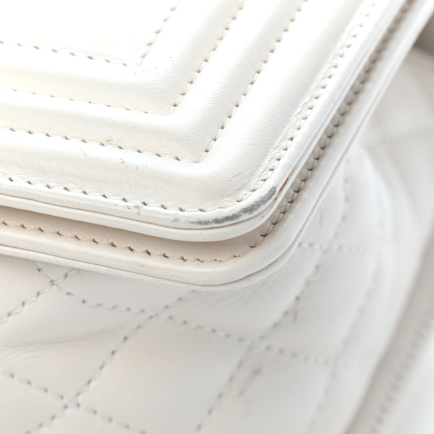 Lambskin Quilted Chevron Medium Boy Flap White