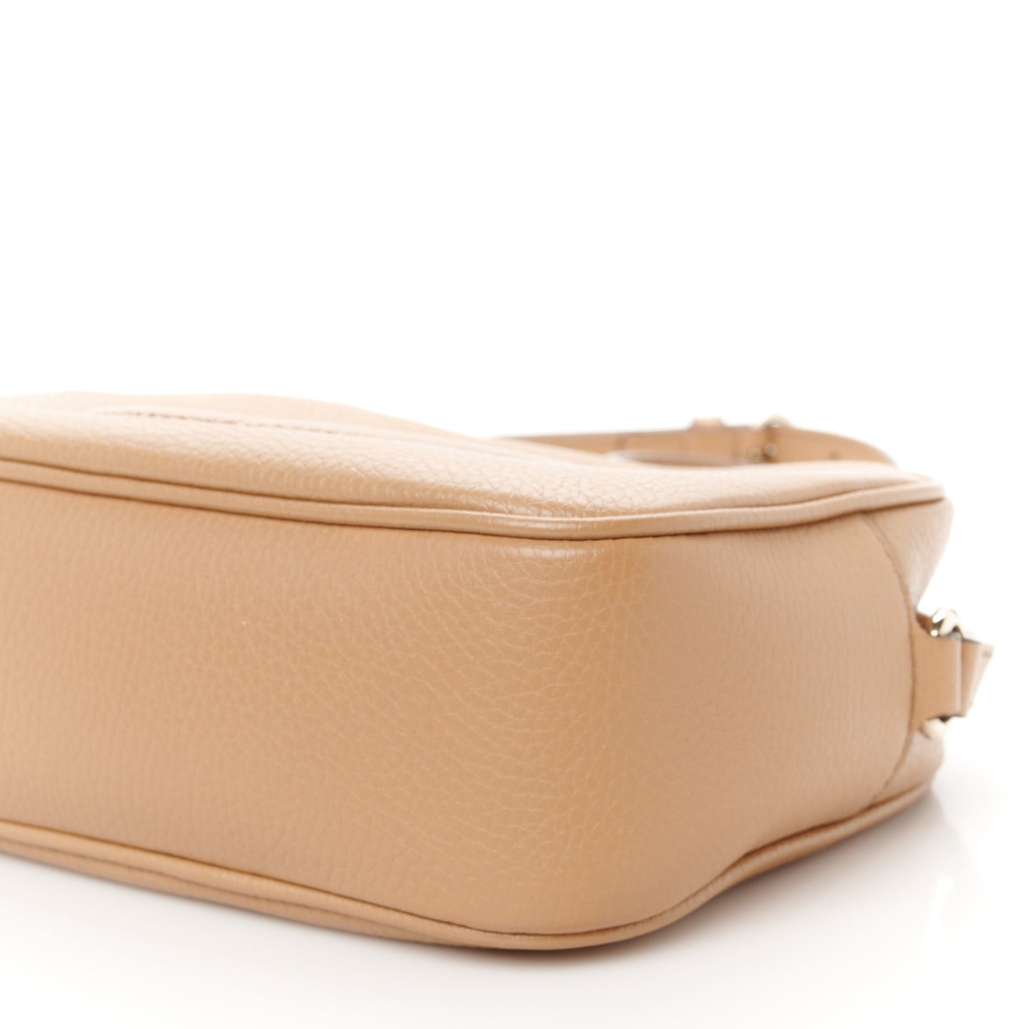 Pebbled Calfskin Small Soho Disco Bag Camelia