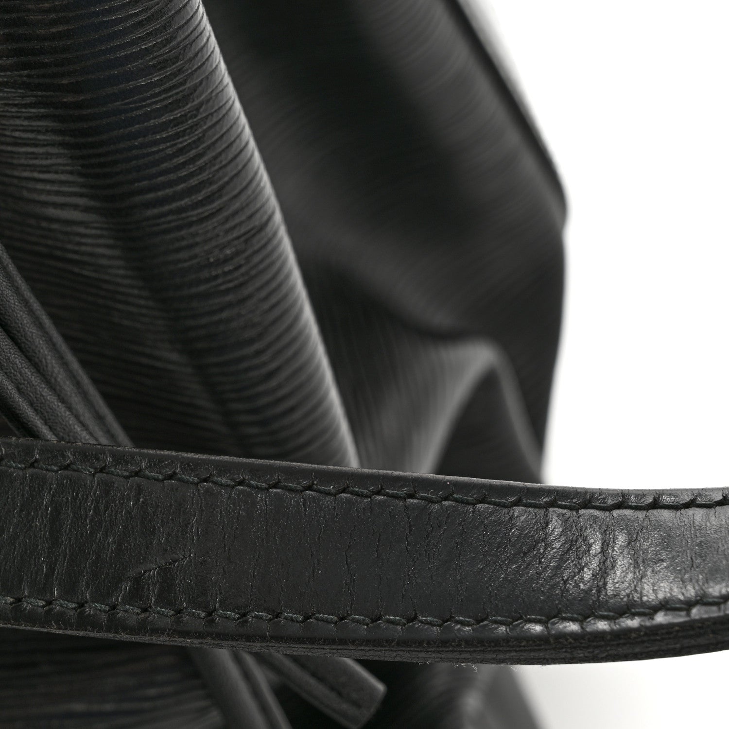 Louis Vuitton Epi Noe Black 14 of 17