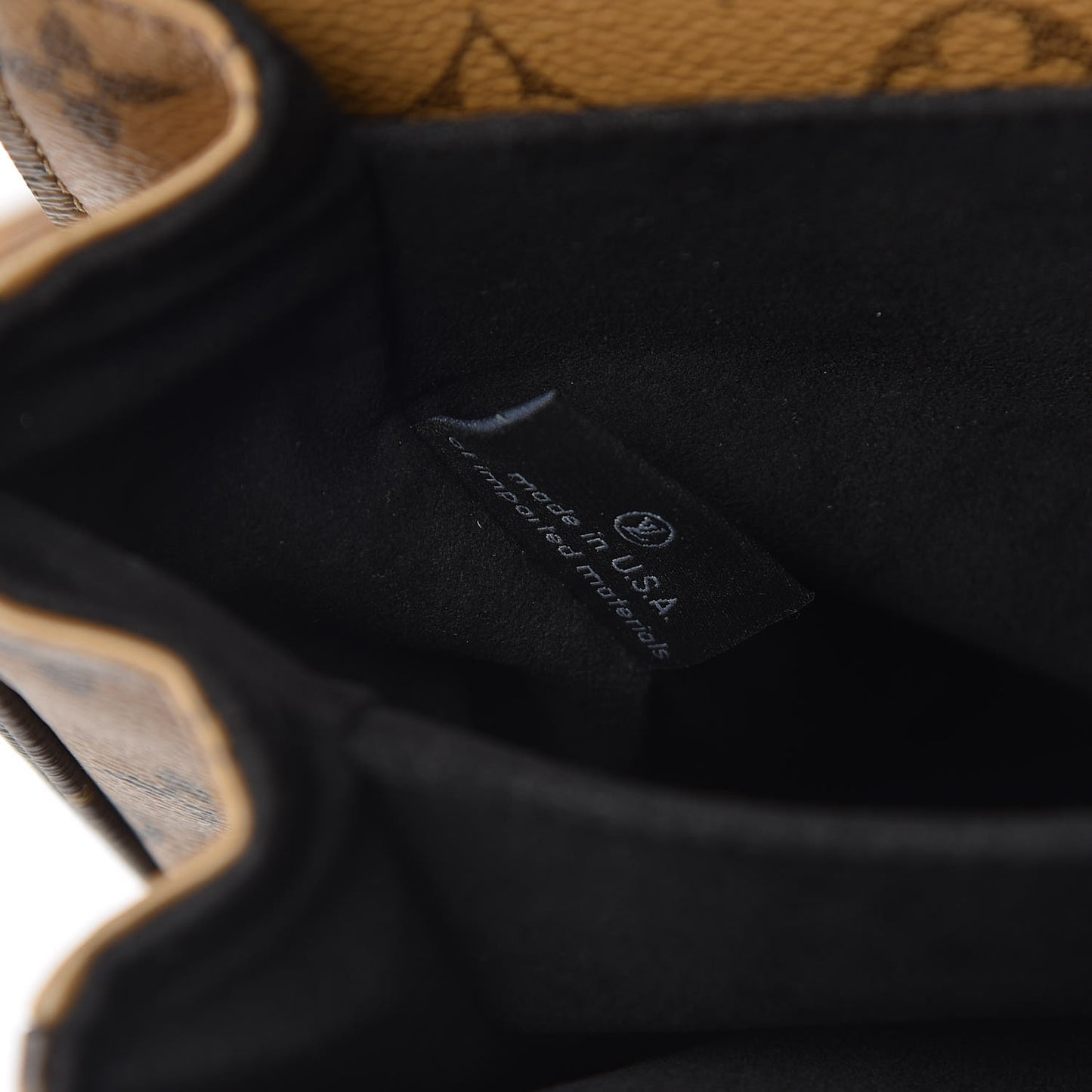 Reverse Monogram Pochette Metis