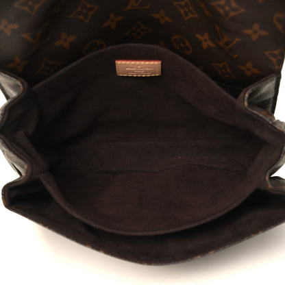 Louis Vuitton Monogram Pochette Metis 4 of 4