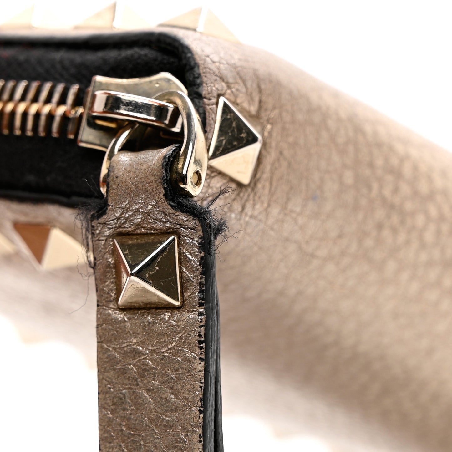 Metallic Pebbled Calfskin Rockstud Zip Around Wallet Skin