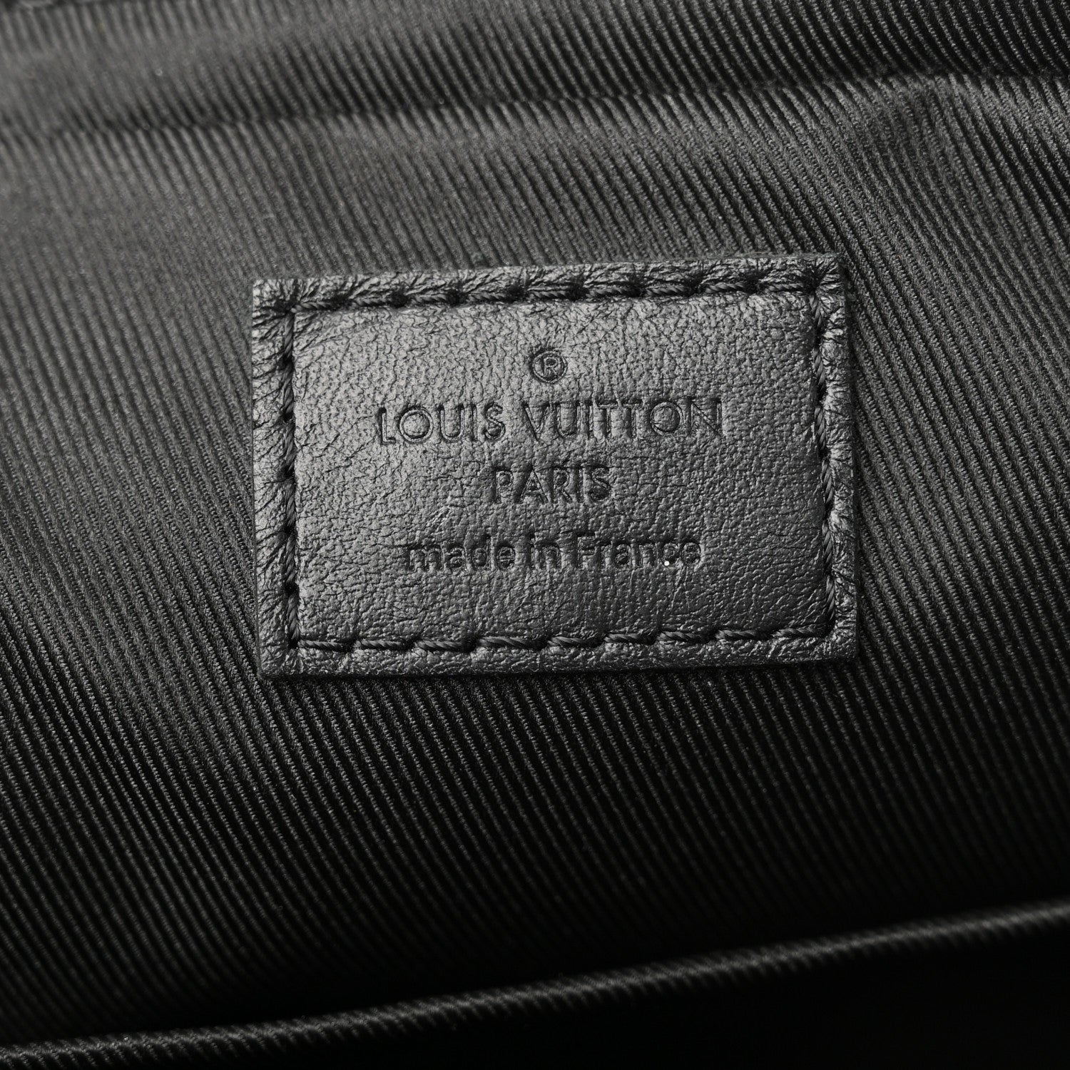 Louis Vuitton Reverse Monogram Eclipse Trio Messenger 8 of 13