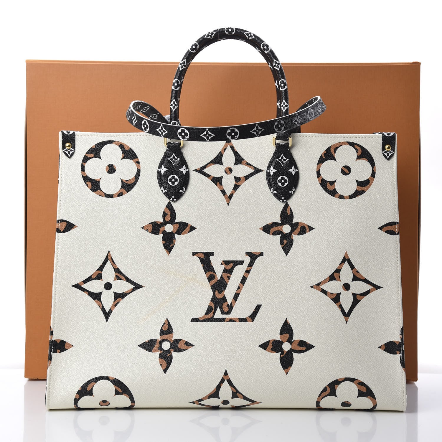 Louis Vuitton Monogram Giant Jungle Onthego GM Ivory 13 of 13