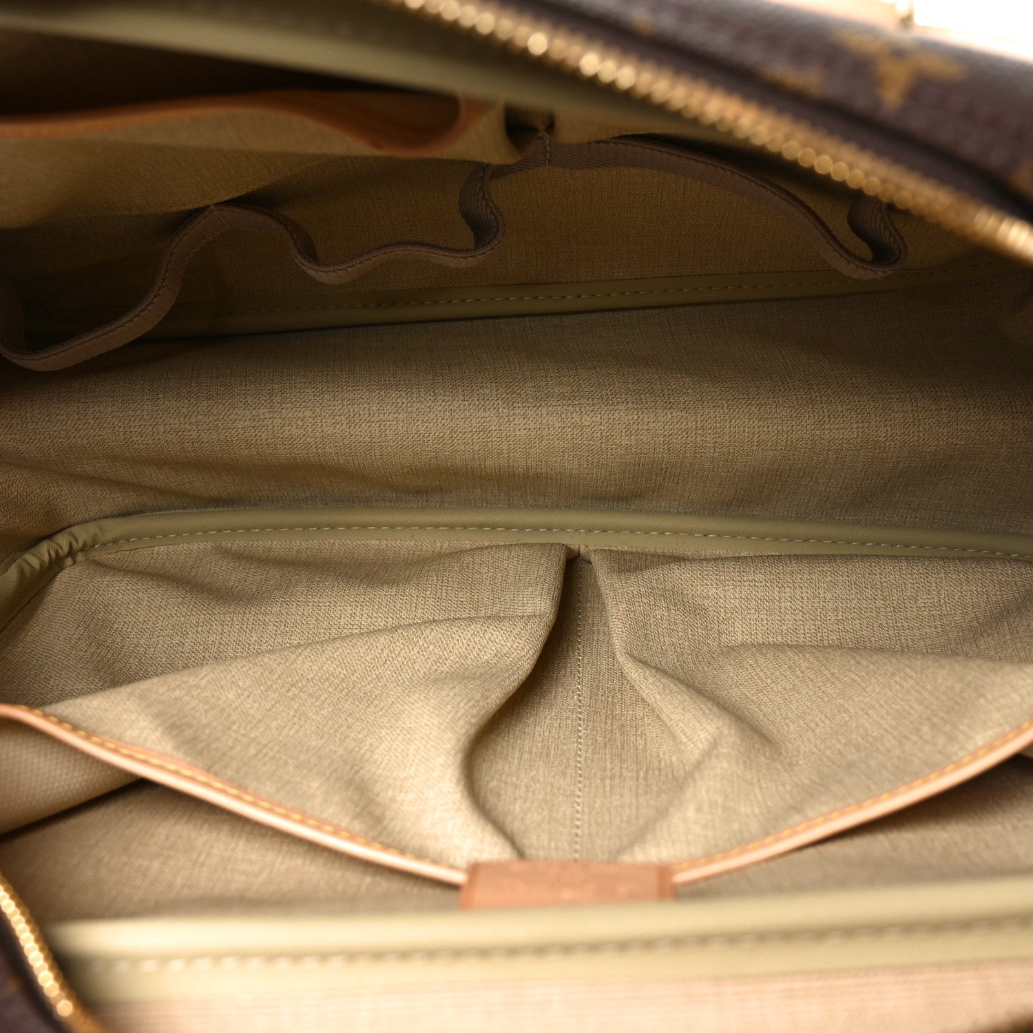 Louis Vuitton Monogram Deauville 5 of 10